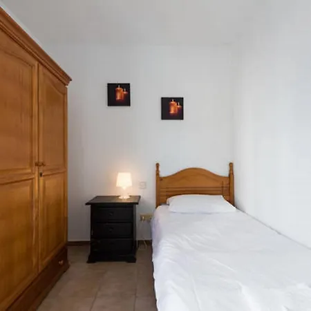 Best Location - 3 Bedrooms/2 Bathrooms; Wifi Incl. Playa del Inglés