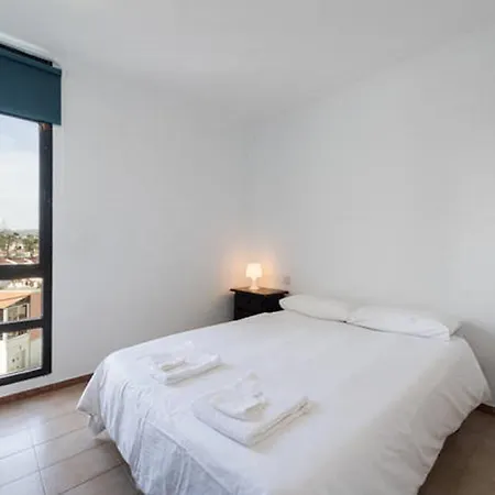 Best Location - 3 Bedrooms/2 Bathrooms; Wifi Incl.